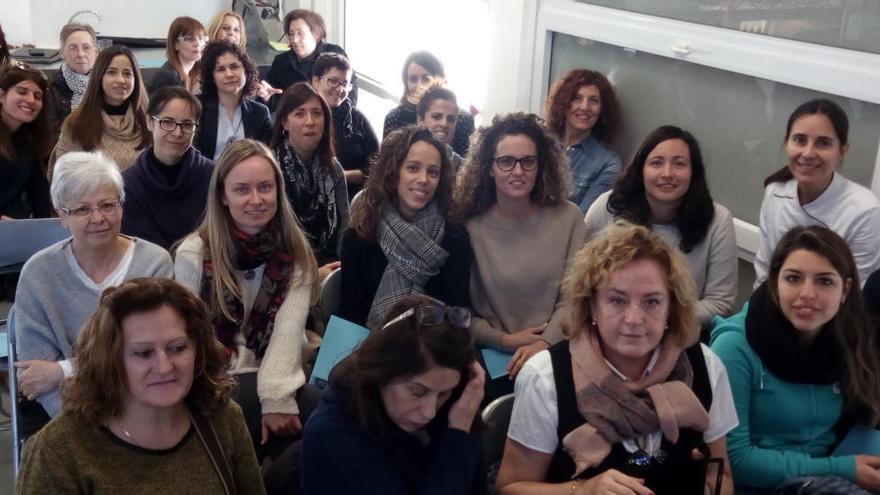 Participants del taller de cuina a l&#039;Aula Gastronòmica