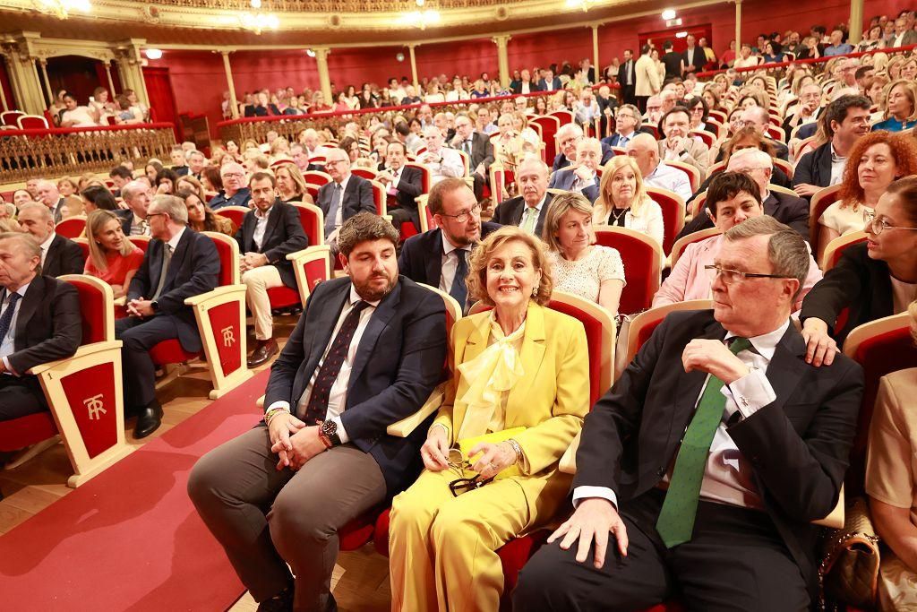 Las imágenes de la gala por el 45 aniversario de Astrapace en Murcia
