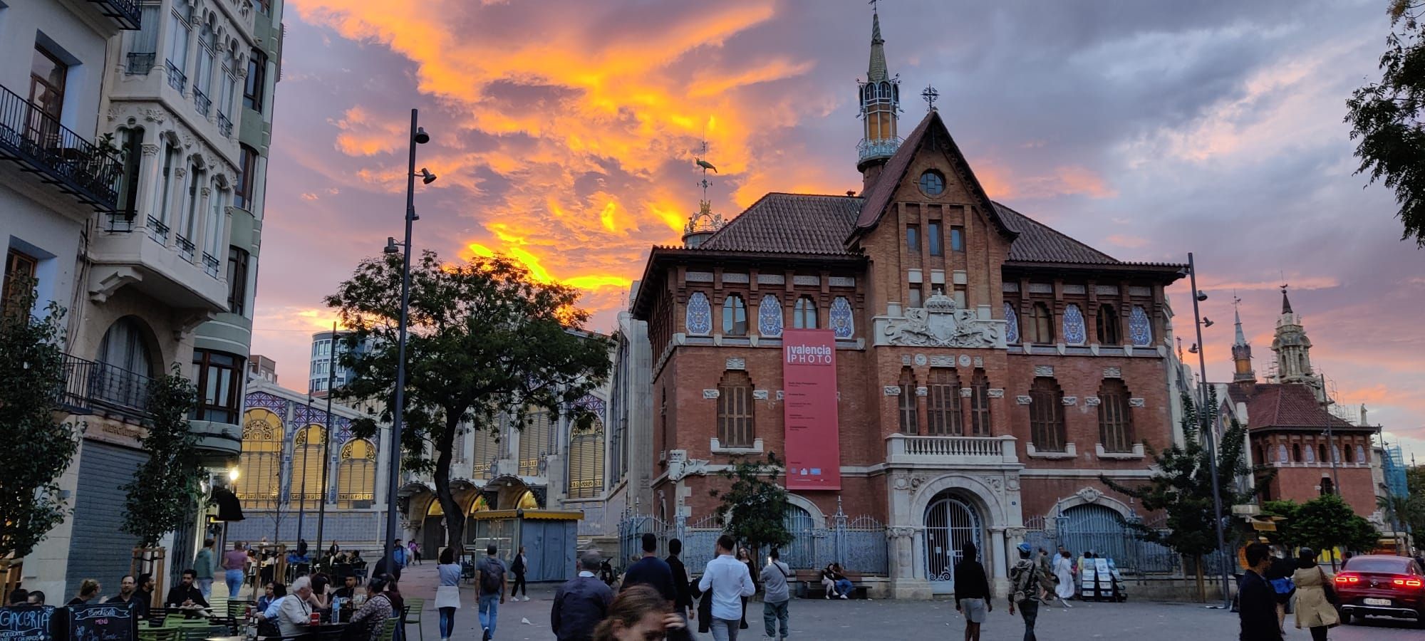 Las mejores fotos del cielo anaranjado de València