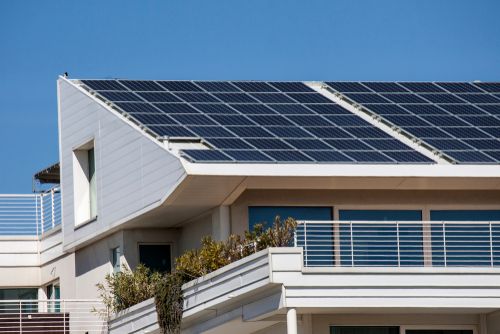 Instalación de placas solares.