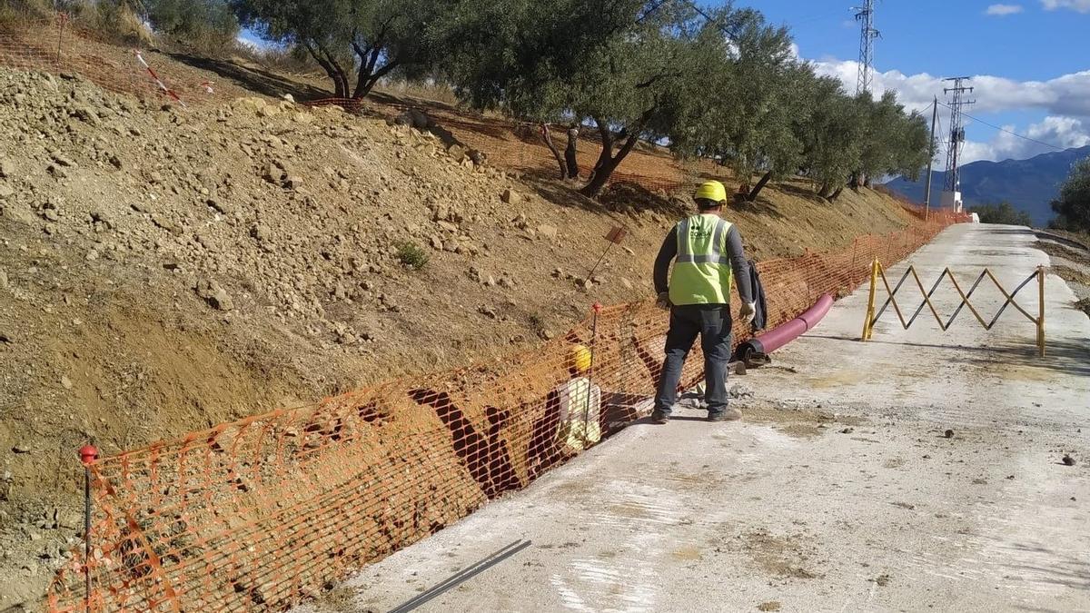 Imagen de la canalización de las líneas eléctricas.