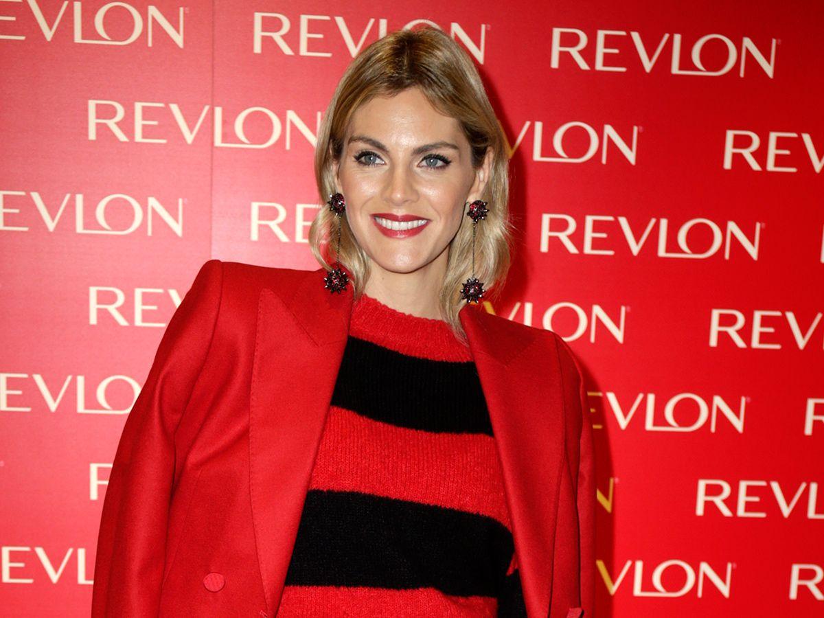 Amaia Salamanca como embajadora de Revlon