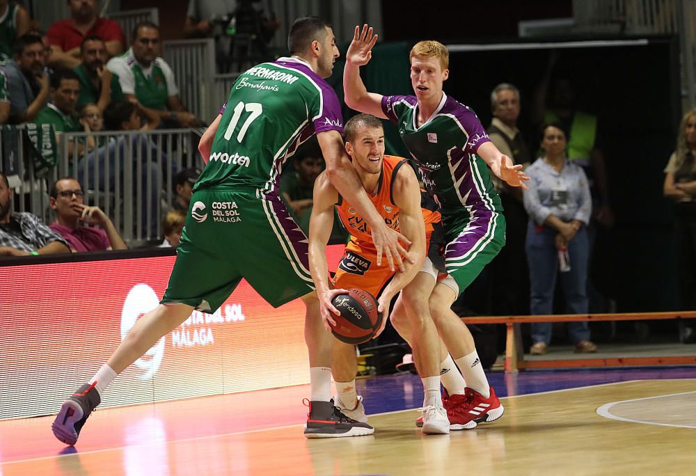 El conjunto de Luis Casimiro, con un inspirado Alberto Díaz (20 puntos), debuta en la Liga Endesa imponiéndose al Valencia Basket