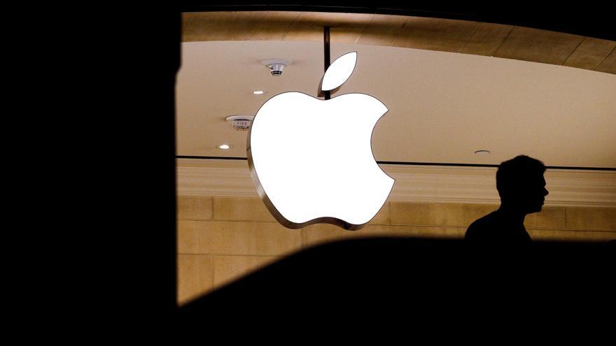Apple cierra al público sus tiendas en Nueva York ante el repunte de la pandemia