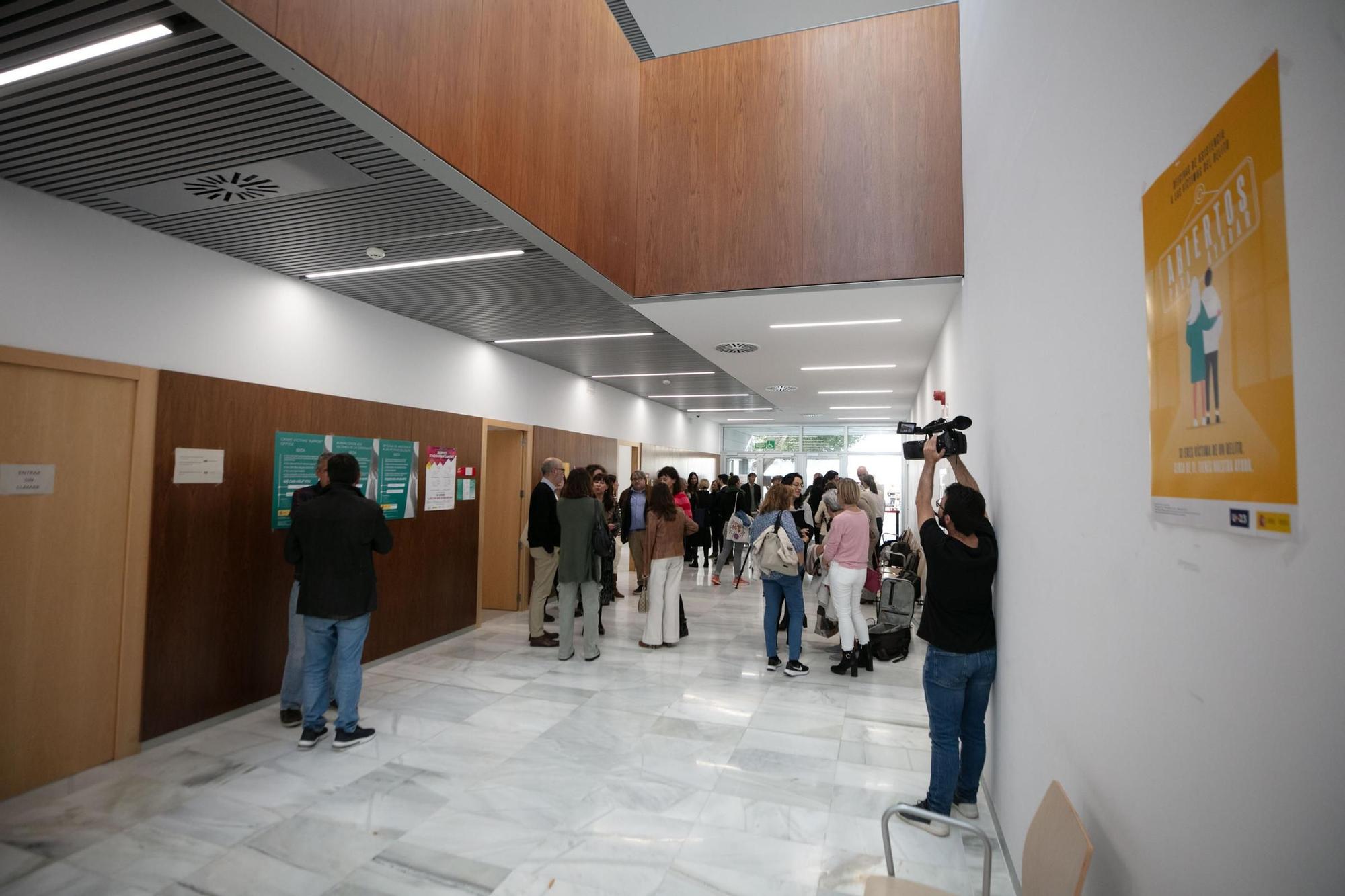 Mira quí las imágenes de la presentación de la nueva sala de mediación de los juzgados de Ibiza