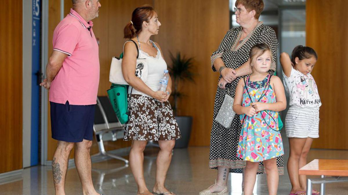 Yejsenia Capacete y Vanesa Martín conversan.