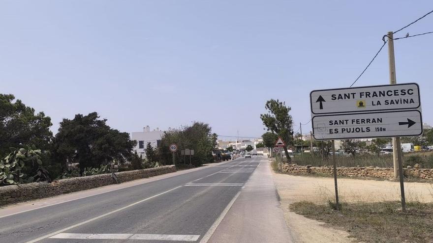 El Consell de Formentera prepara una multa de 90.000 euros por acumular residuos y basura en un terreno de Sant Ferran