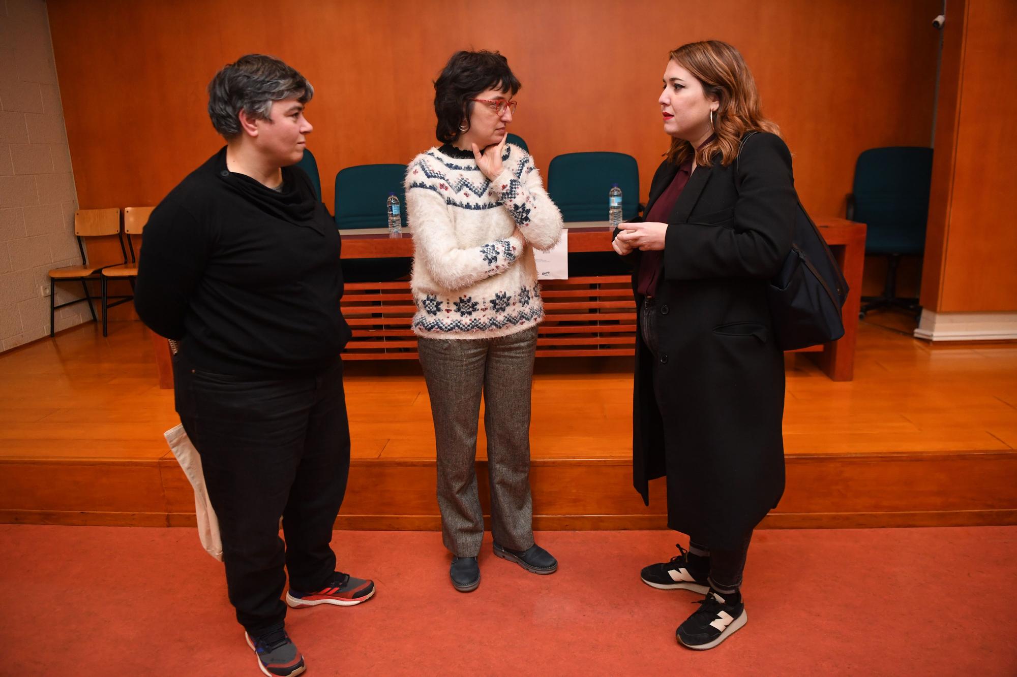 La secretaria de Estado de Igualdad participa en un coloquio en la Facultad de Sociología de A Coruña