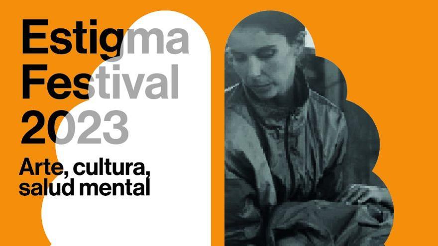 Una mujer que traspasa con sus palabras tu piel