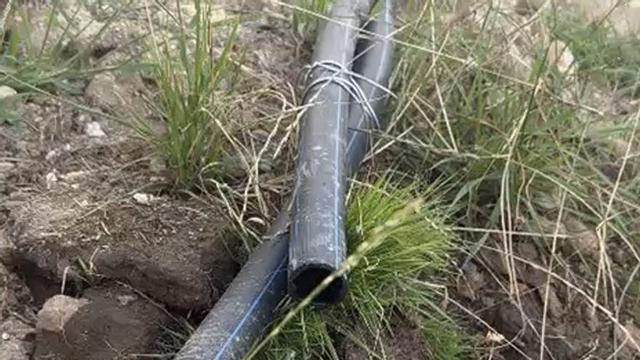 Tuberías sin conectar a la red de abastecimiento.  | CEDIDA