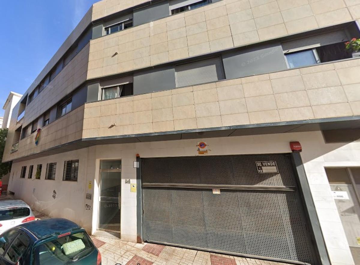 Imagen del edificio de la calle Rodrigo 36 en el barrio del Calvario de Torremolinos.