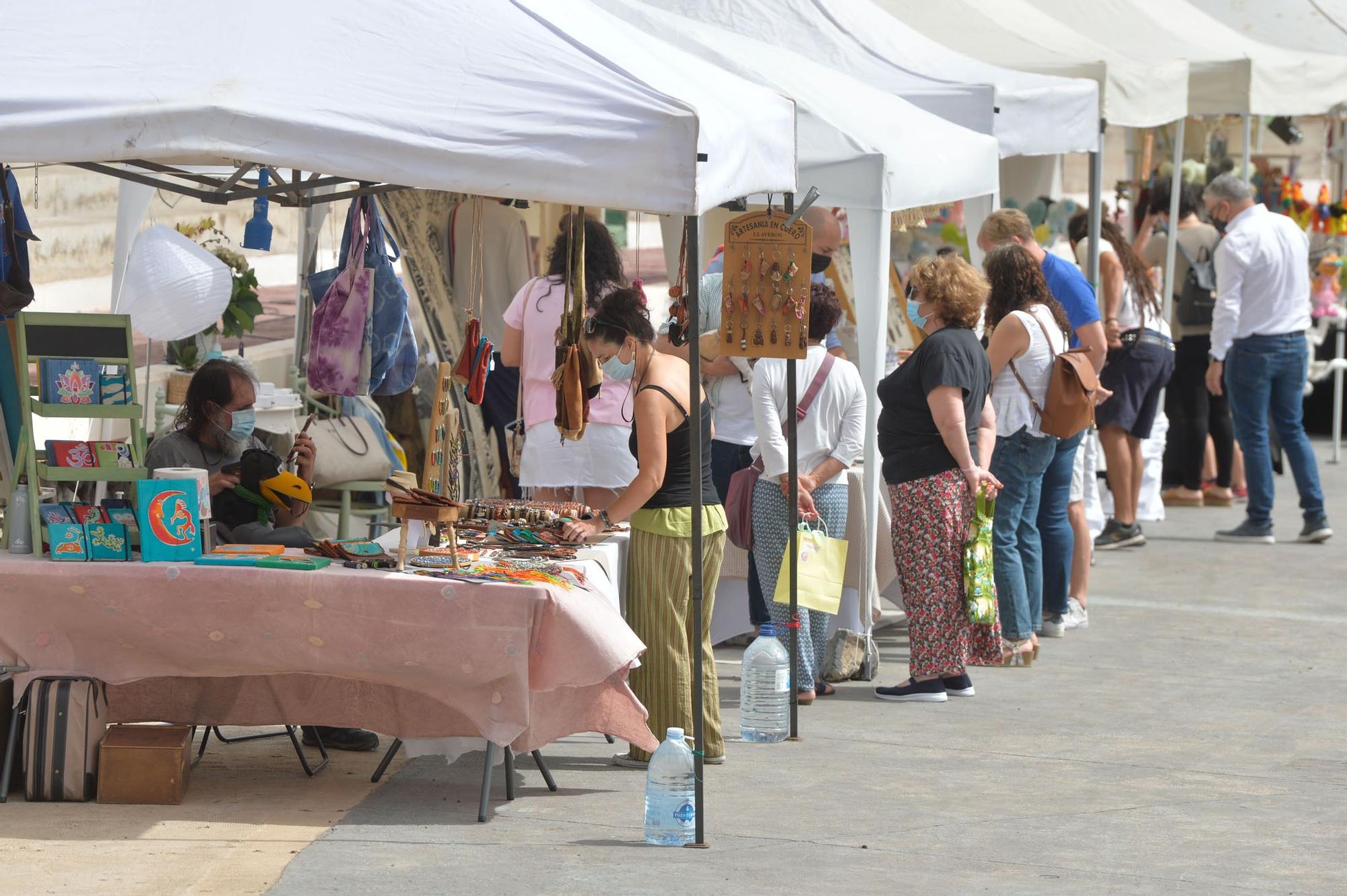 Feria de artesanía y talleres por las fiestas de San Juan en Telde