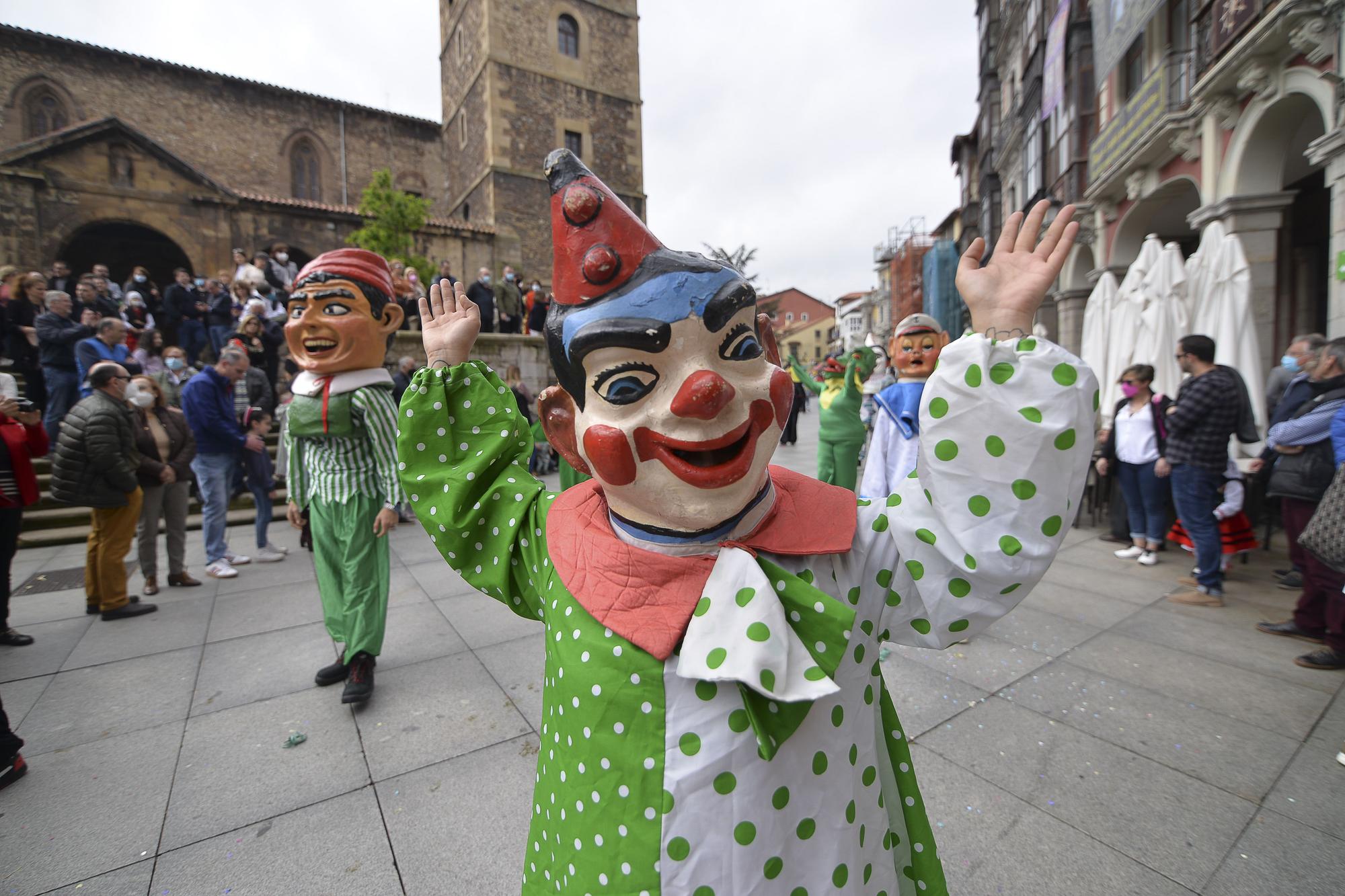 Inicio de las fiestas del Bollo de Avilés