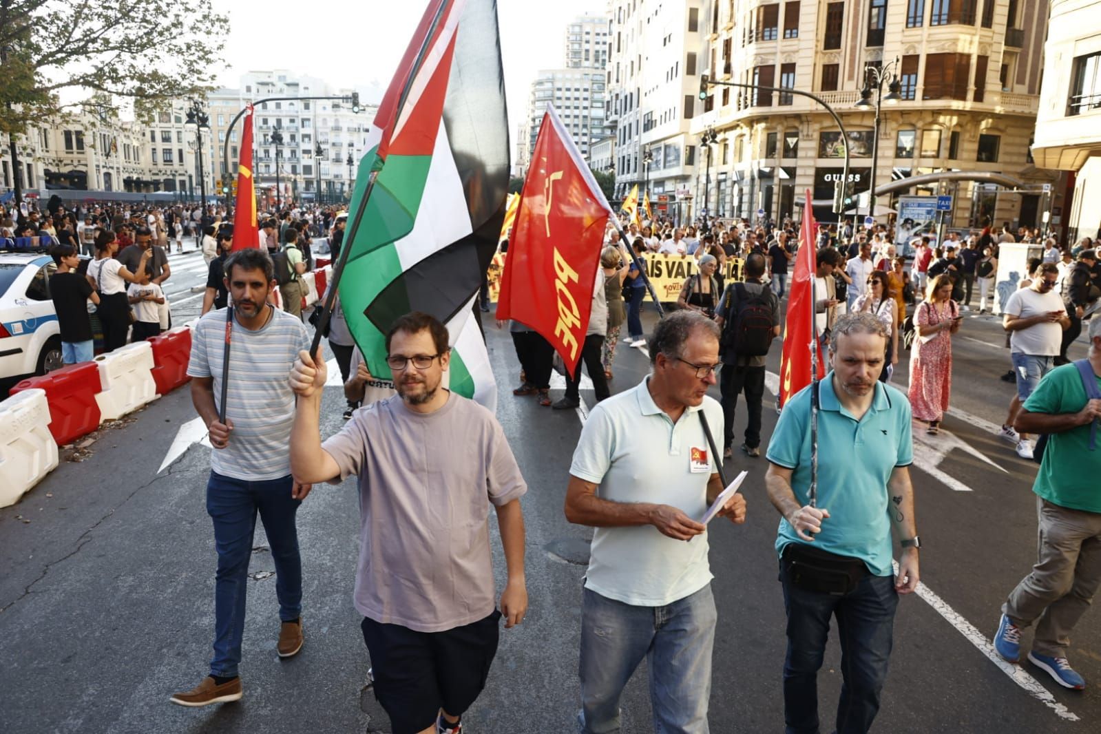 Todas las fotografías de la manifestación del 9 d'Octubre en València