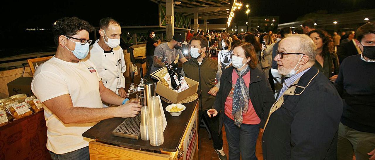 Solidaridad Éxito de la II Gala Gastronómica con 250 asistentes | ÀLEX OLTRA