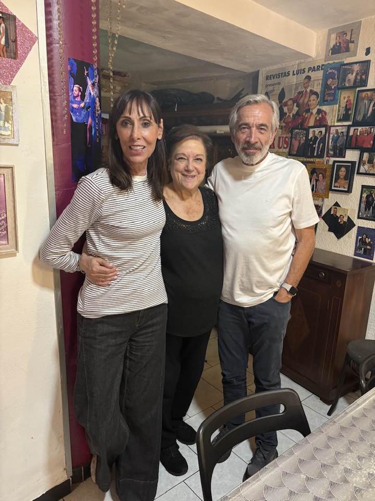 María Barranco, Corita Viamonte e Imanol Arias en Zaragoza.