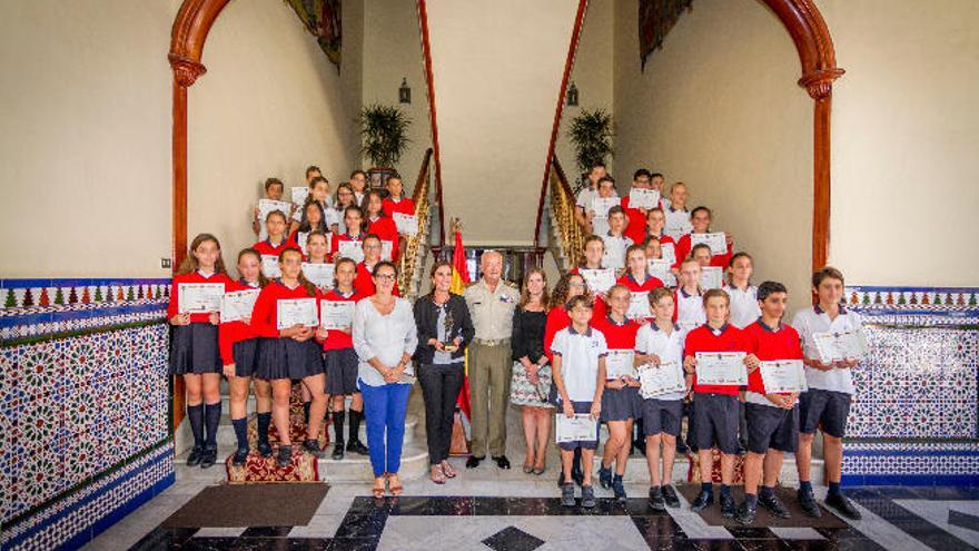 El colegio Saucillo recibe el premio Ejército 2016