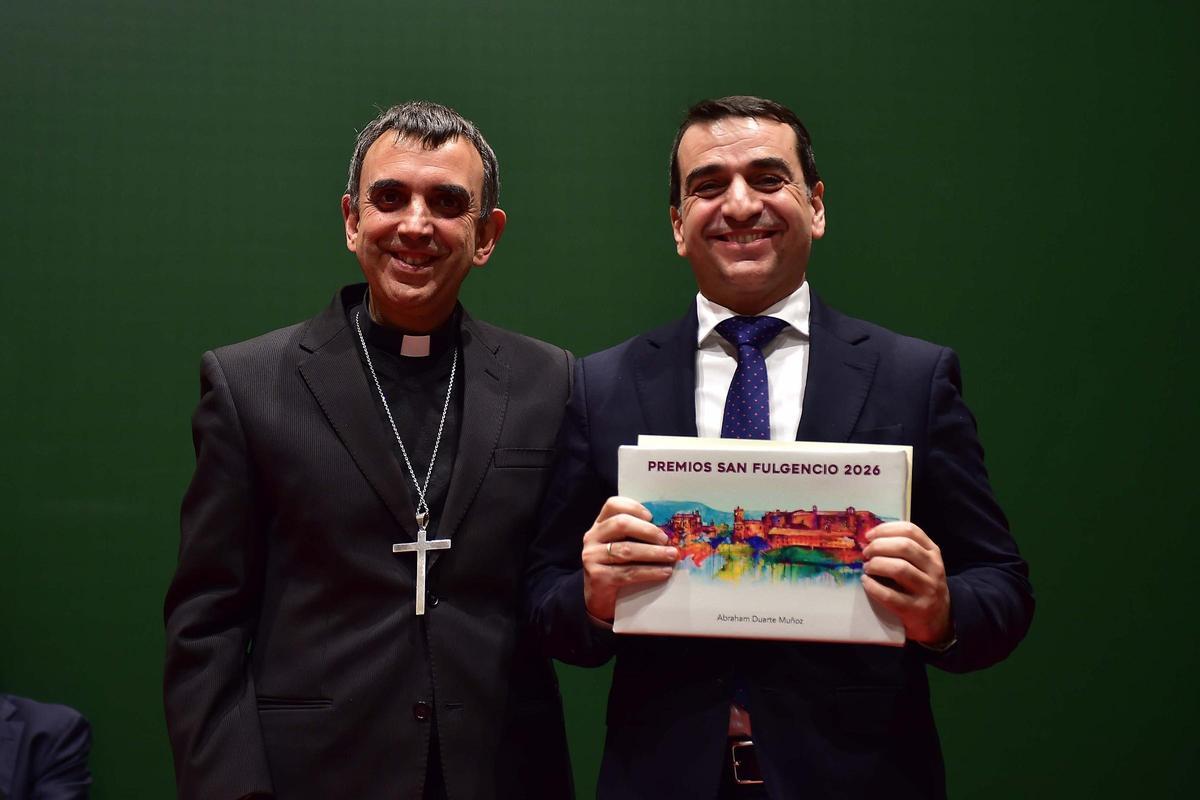 Fotogalería | Plasencia entrega los premios San Fulgencio con Robe Iniesta muy presente