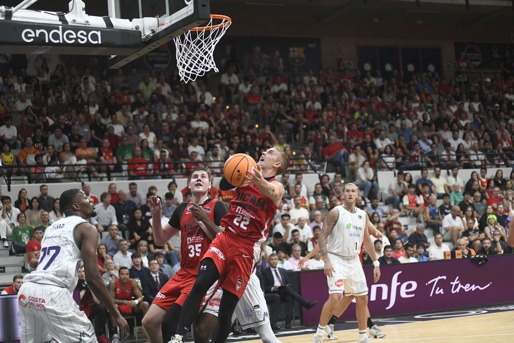 Todas las imágenes de la semifinal de la Supecopa entre el UCAM Murcia y el Unicaja