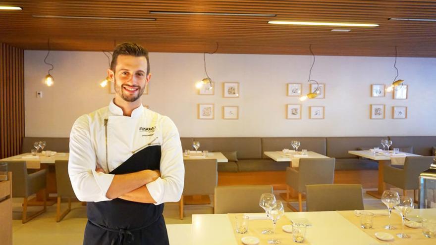 Javier Hoebeeck, chef del restaurante Fusión 19.