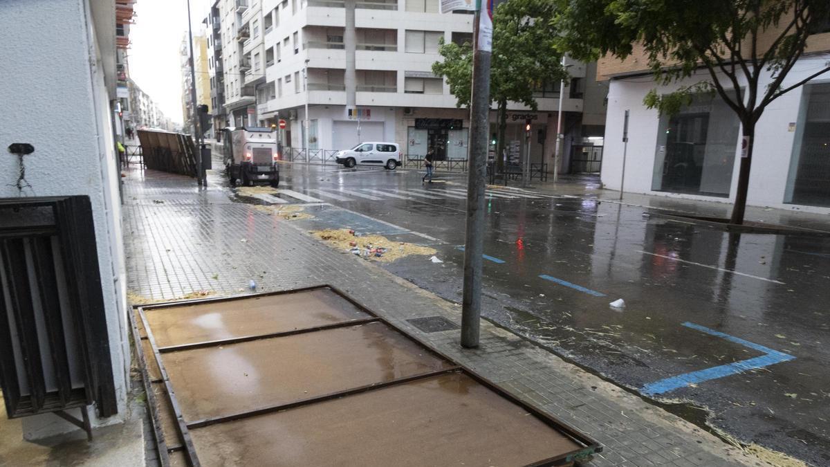 La tormenta se deja notar durante el "Supersábado" de la Fira de Xàtiva