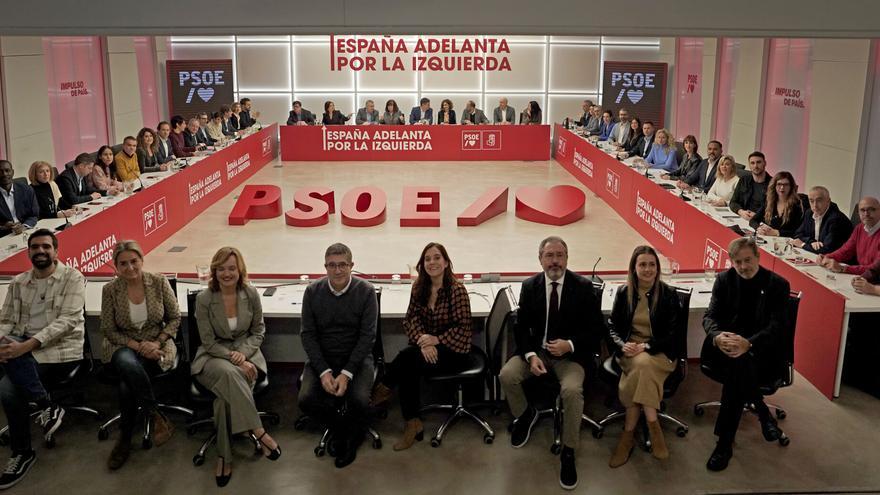 Ferraz empuja a los ministros Óscar López y Pilar Alegría a Madrid y Aragón y retira de la batalla a Ana Redondo