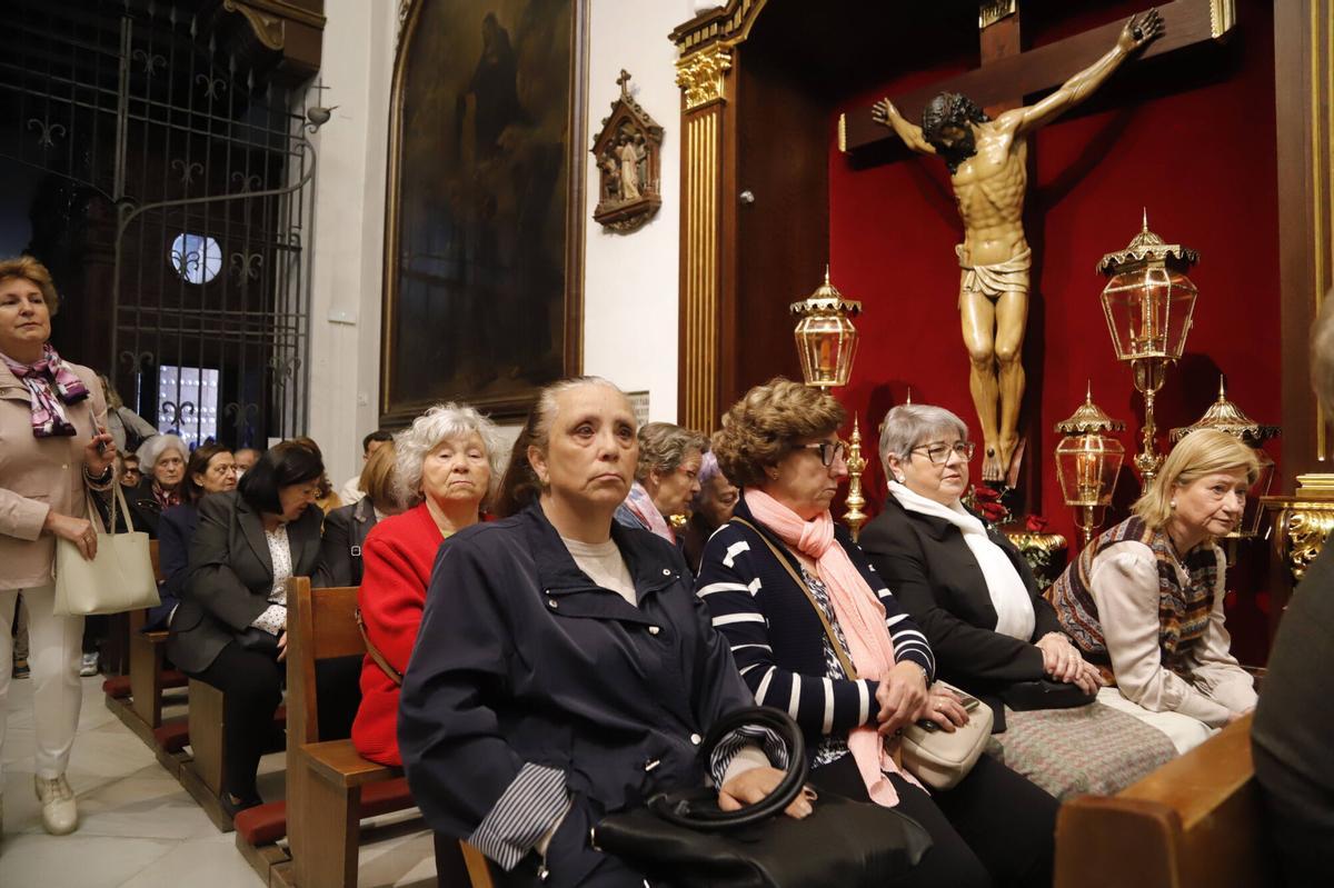 El Viernes de Dolores en Capuchinos, en imágenes