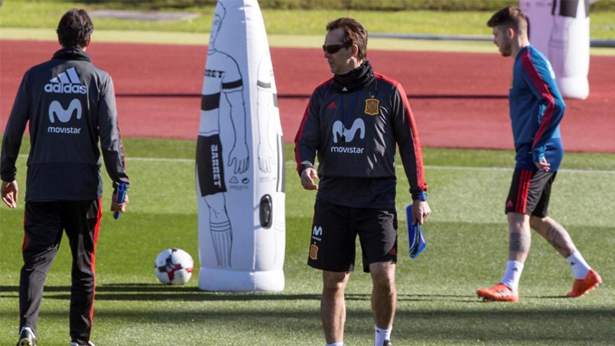 Julen Lopetegui, entrenador de España, durante un entrenamiento de la selección
