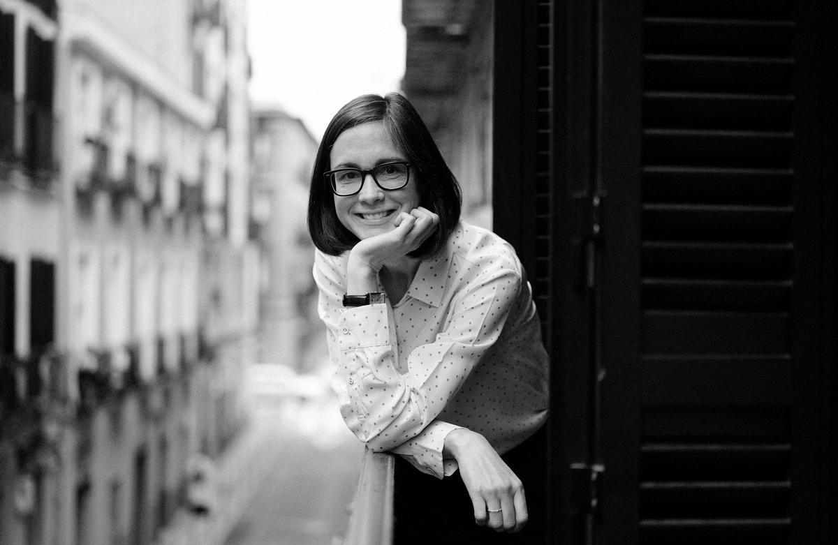 La escritora y periodista Inés Martín Rodrigo, retratada en su domicilio.