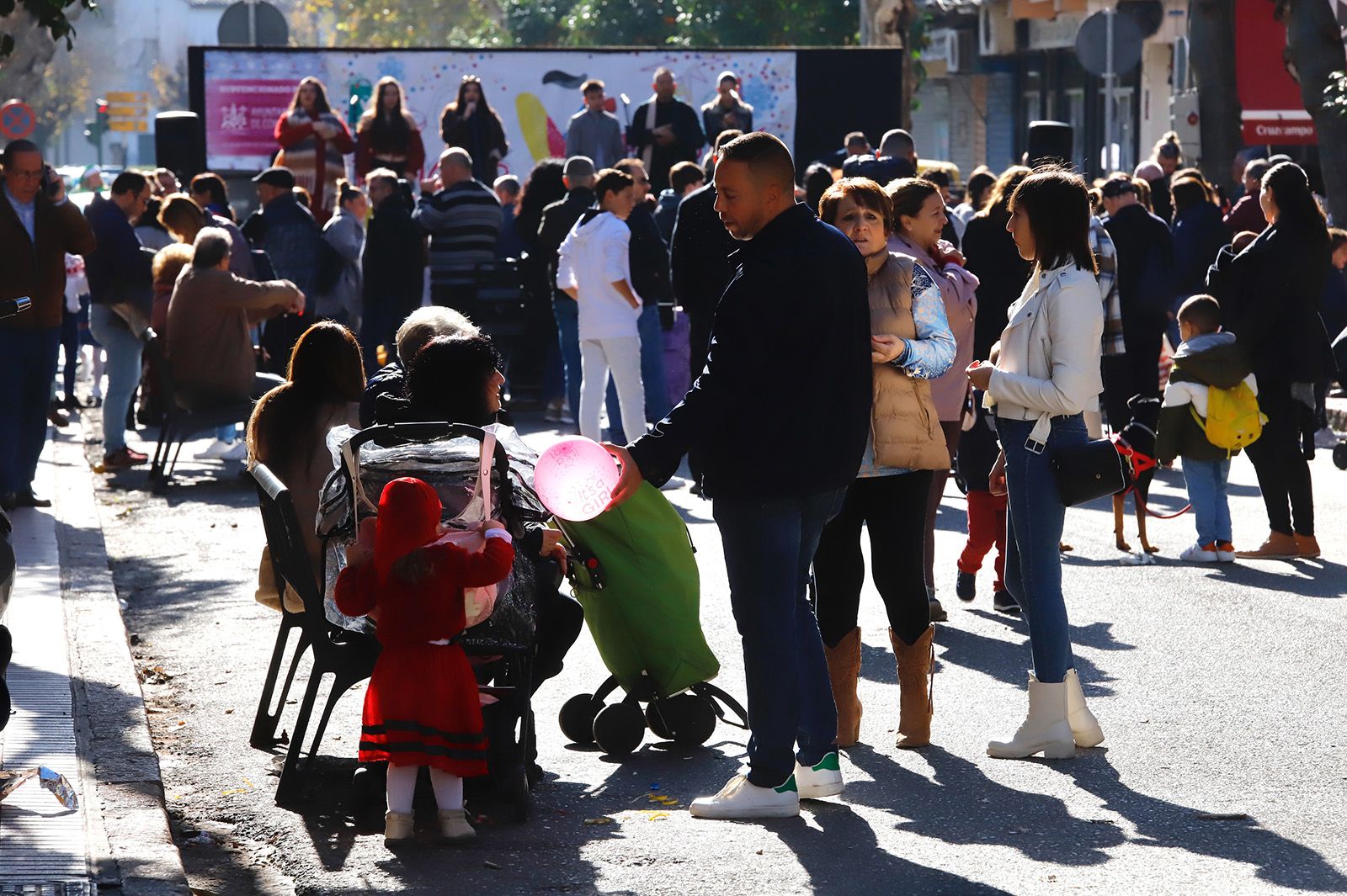 Alegría en La Viñuela con la celebración de la 'Tardebuena' adelantada