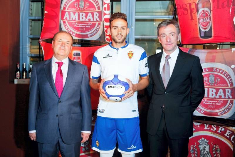 El Real Zaragoza presenta a Roger Martí
