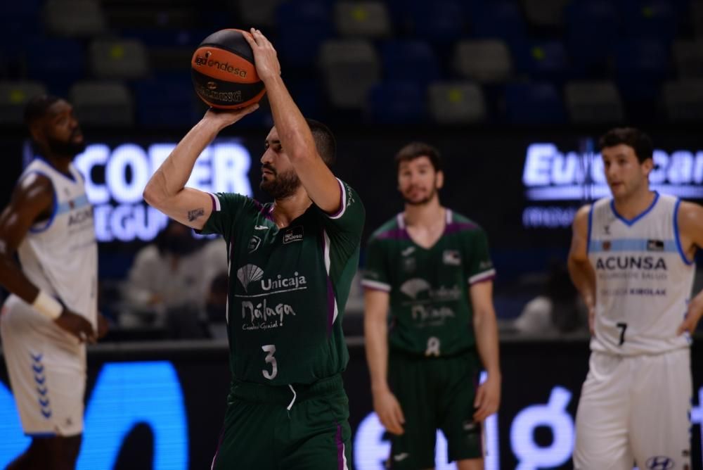 Partido de la Liga Endesa entre el Acunsa Gipuzkoa Basket y el Unicaja.