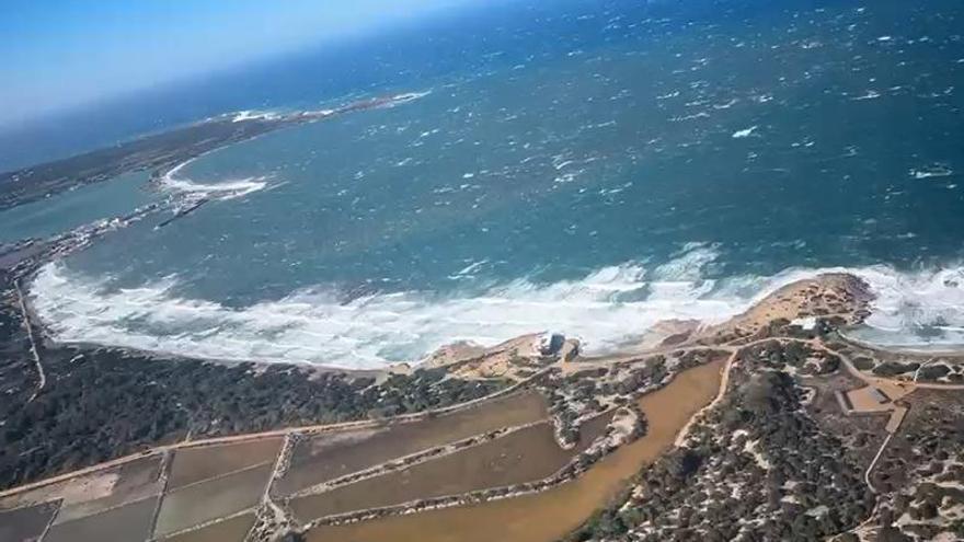 El temporal en Formentera, a vista de pájaro