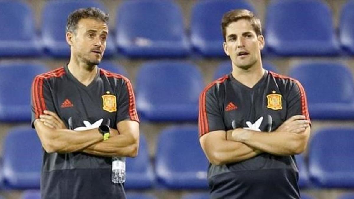 zentauroepp51069373 deportes  luis enrique y robert martinez en un entreno de la191124235832