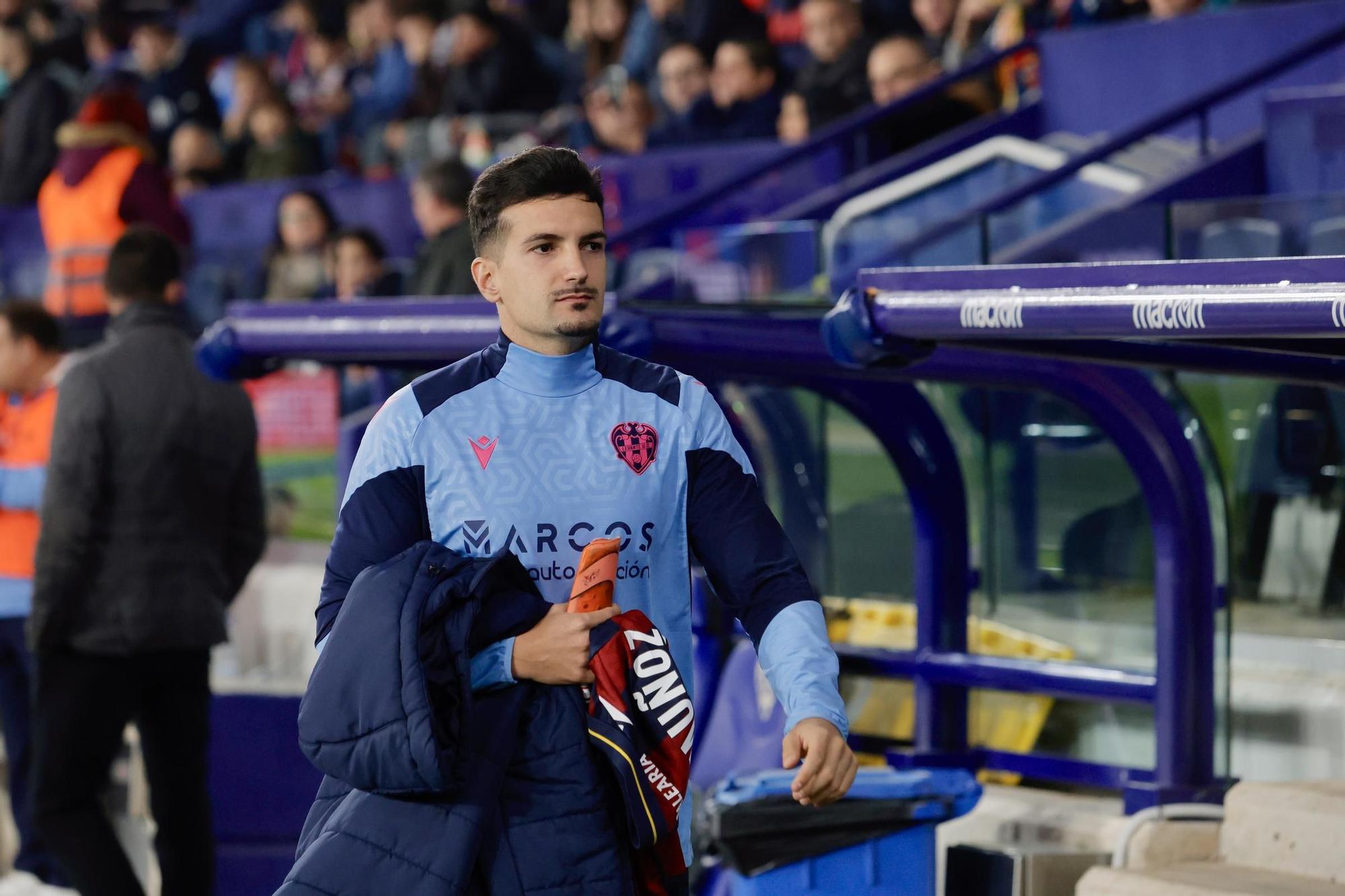 Partido de Copa del REy entre el Levante UD y el SD Amorebieta en imágenes