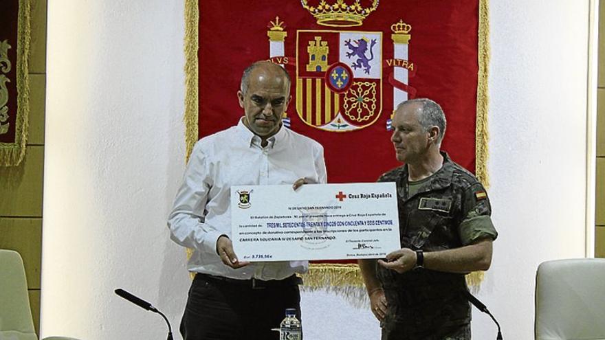 Desafío &#039;San Fernando&#039; dona un cheque solidario