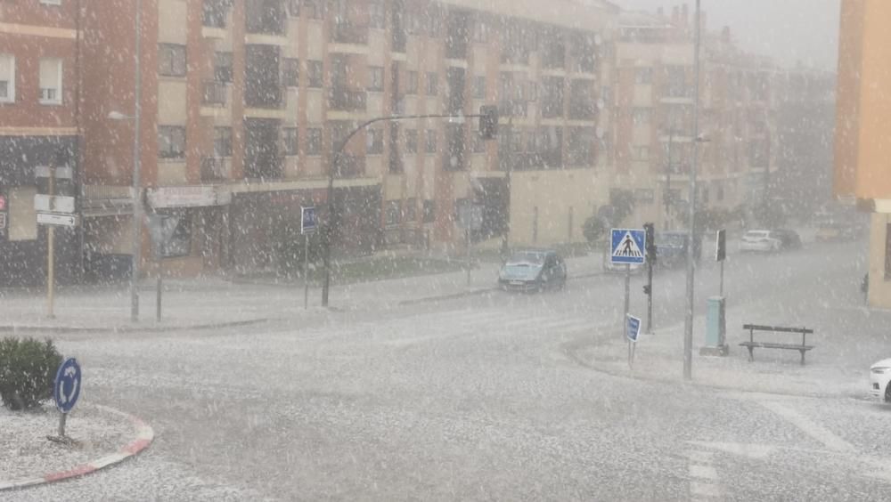 Espectacular granizada en Toro