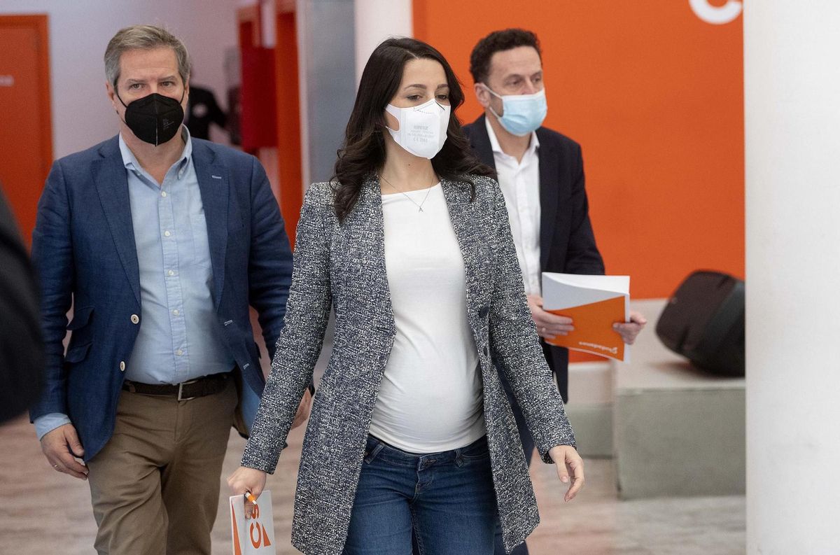 Arrimadas reconeix l’error de Cs al «regalar» presidències al PP