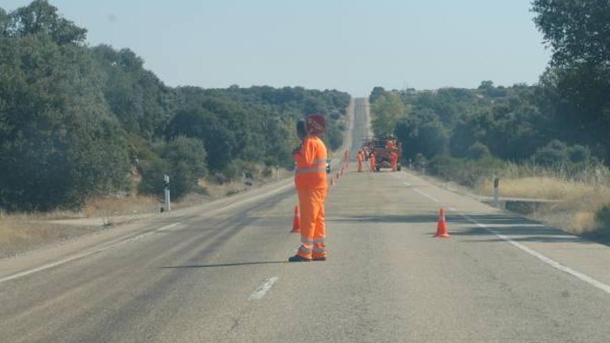 Operación de mejora en la carretera de Torregamones