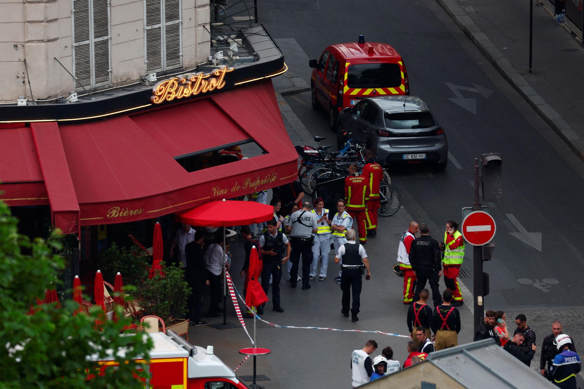 L'explosió de gas al cinquè districte de París, en imatges