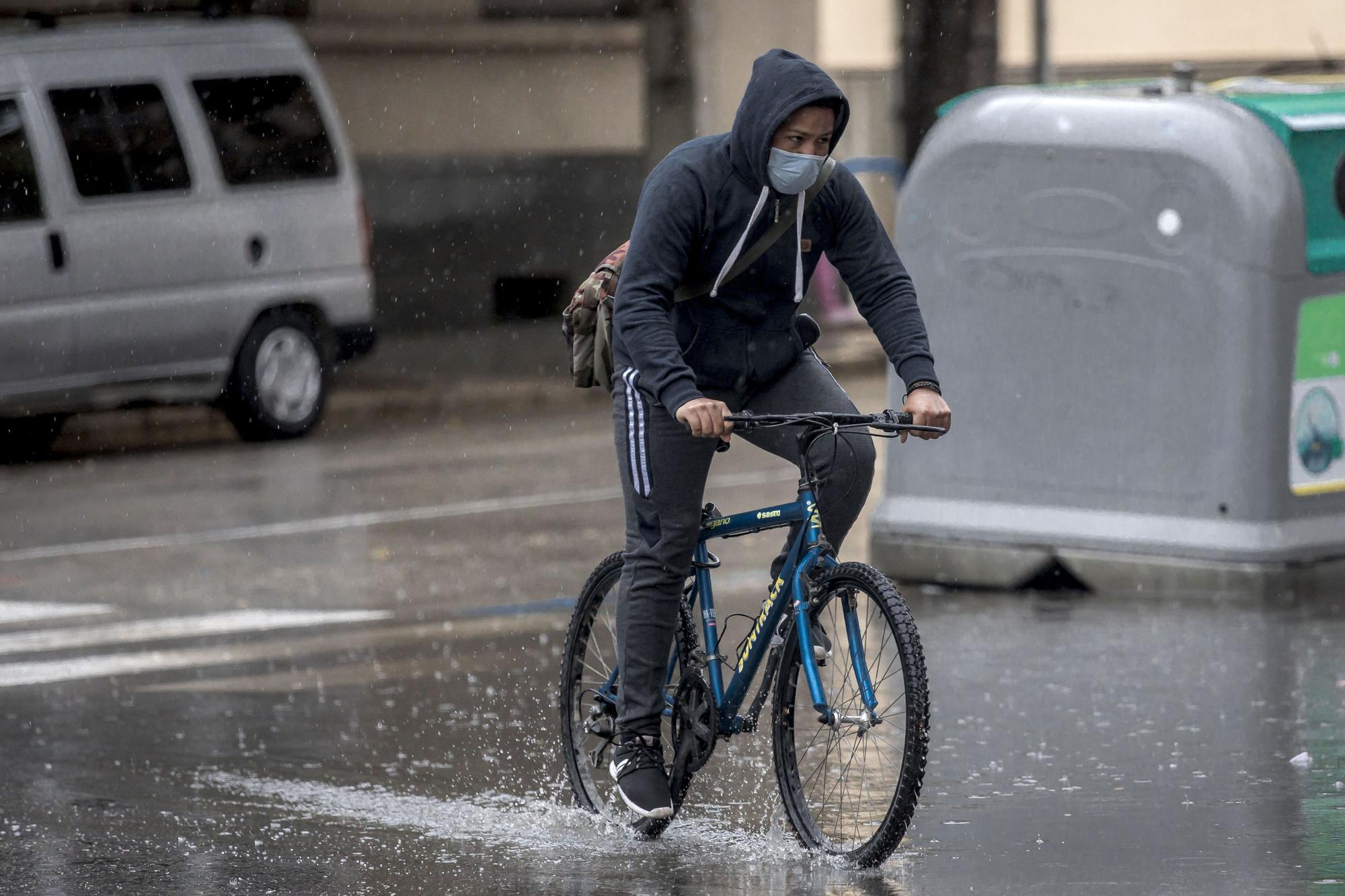 Alerta naranja por las fuertes lluvias en Mallorca