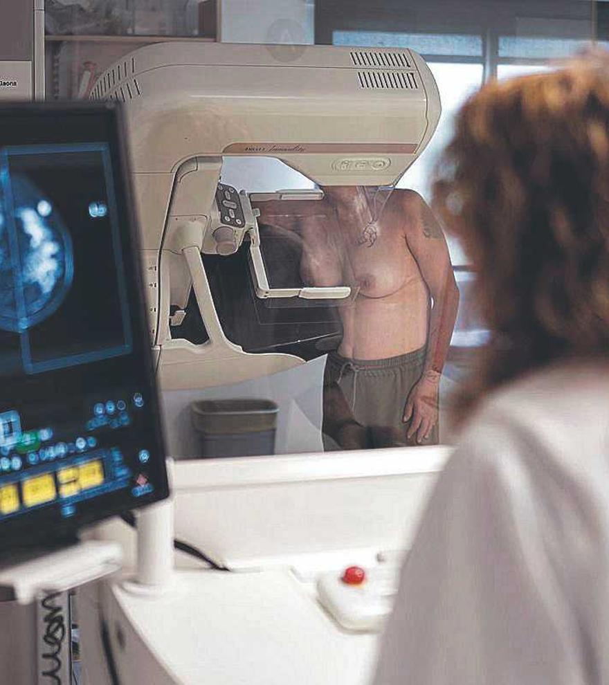 Les mamografies de prevenció del càncer s&#039;avançaran als 45 anys