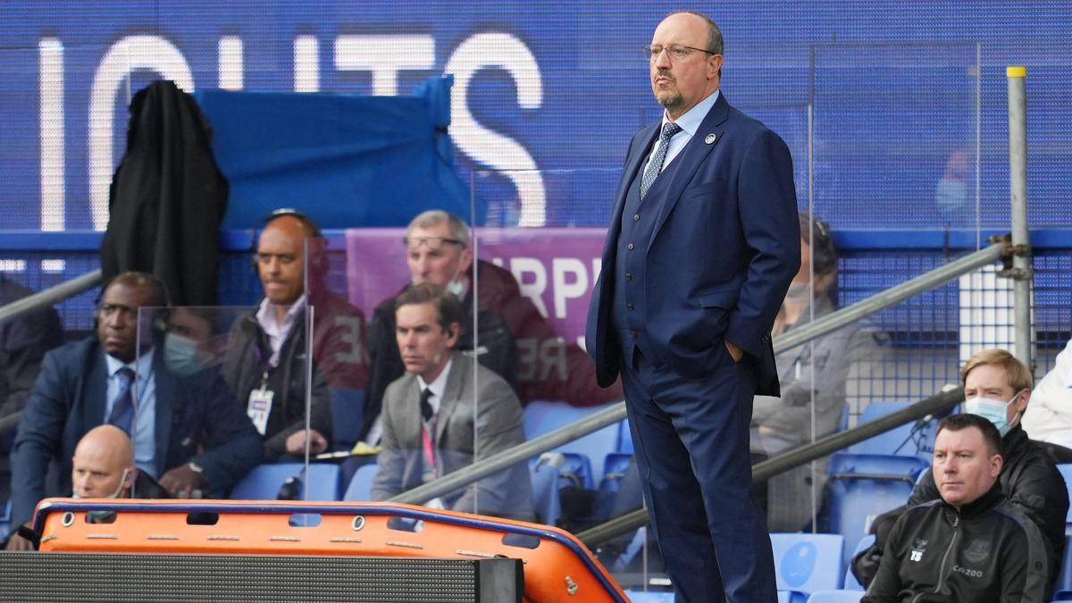 Rafa Benítez durante uno de los partidos con el Everton.