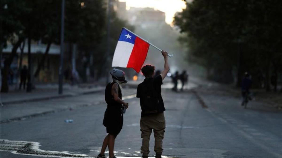 chile-protestas-bandera