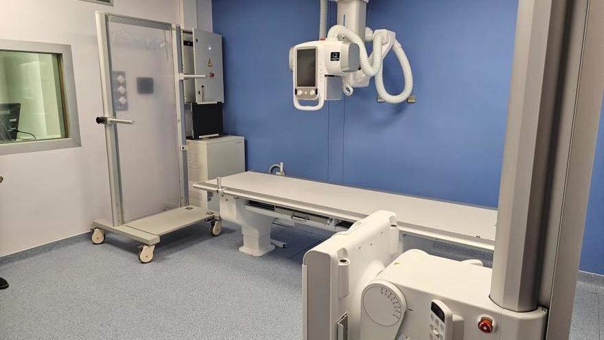 Sanidad dota con tres nuevas salas de radiología con IA a los hospitales Clínico y Malvarrosa