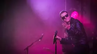 Étienne Daho, leyenda del pop francés, dispara a las estrellas (y acierta) en su gira de retorno