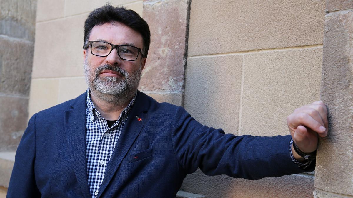 Joan Josep Nuet fotografiado en el Parlament.