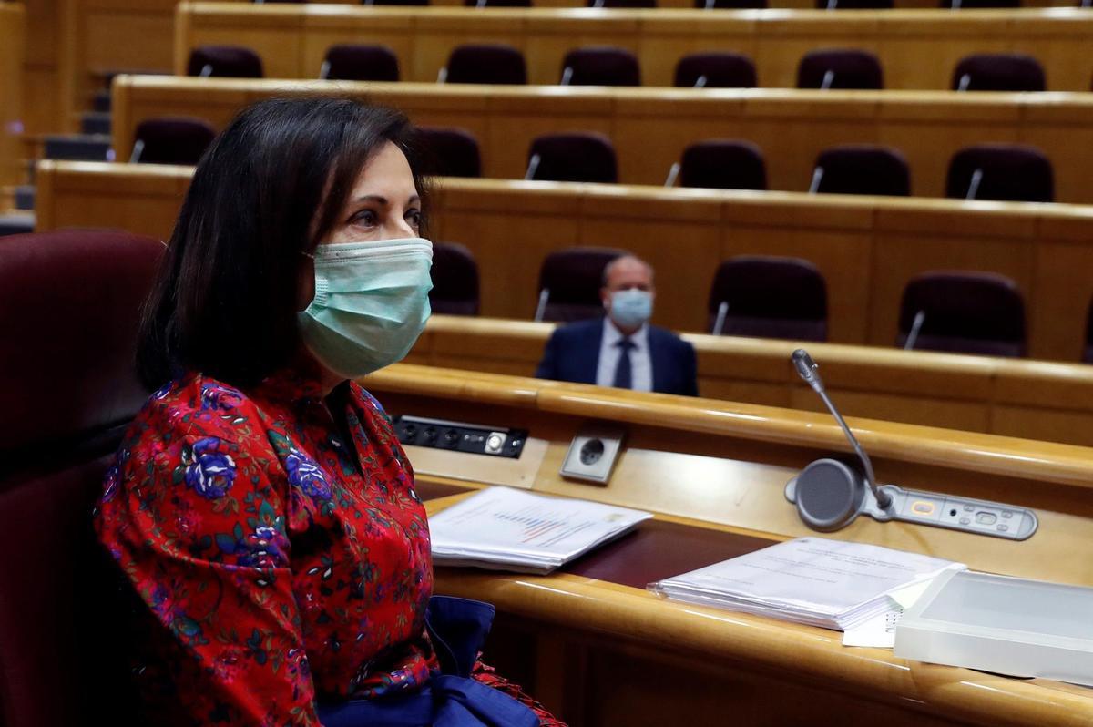 Robles tanca files amb el CNI, nega les acusacions d’espionatge i emplaça a la comissió de secrets del Congrés