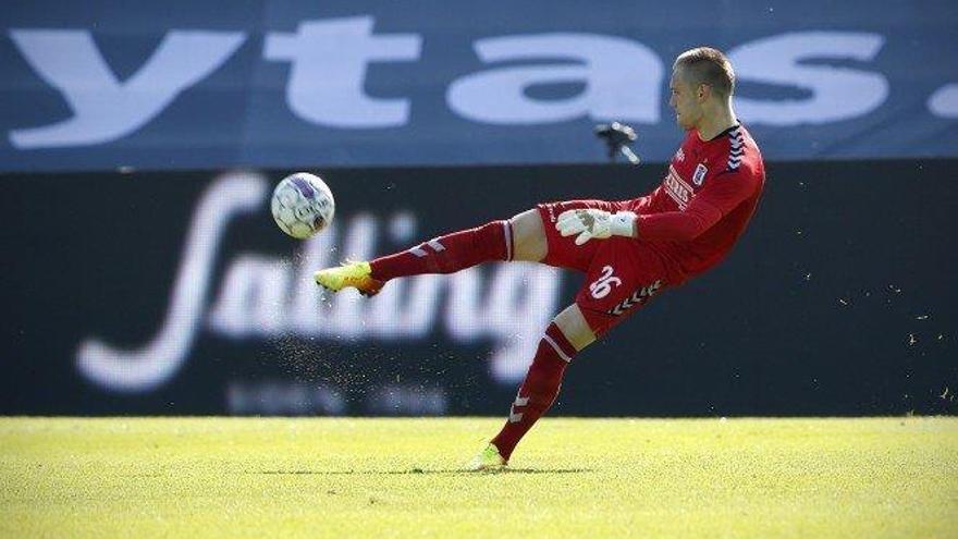 El Huesca echa el cerrojo con Aleksandar Jovanovic