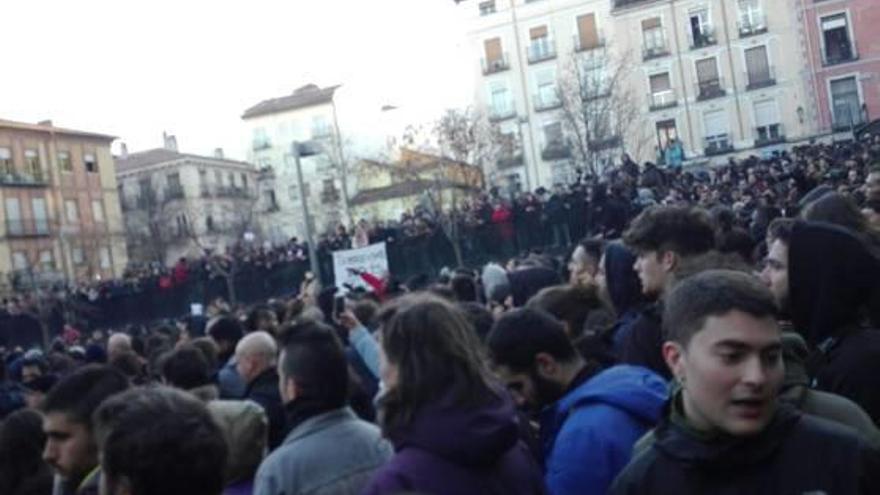 Manifestació contra la mort del manter, ahir, a Madrid.